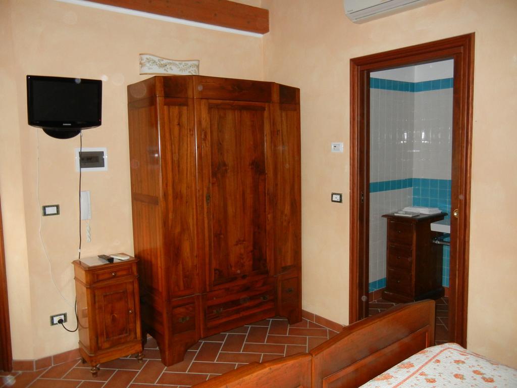 La Colombarola Agriturismo Farneto Exteriör bild