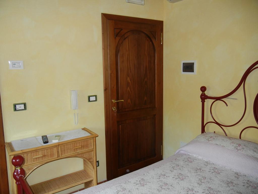 La Colombarola Agriturismo Farneto Exteriör bild